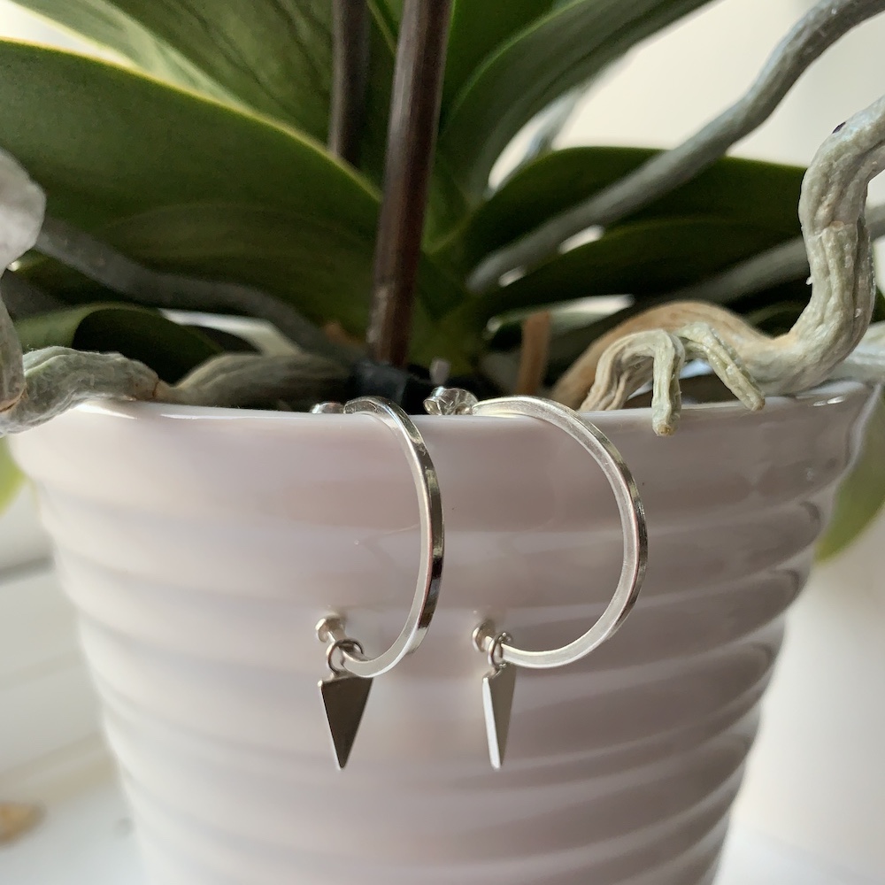 Triangle mini dangles – Large hoops - Image 5