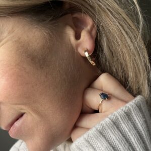 9ct gold '90s' hoops