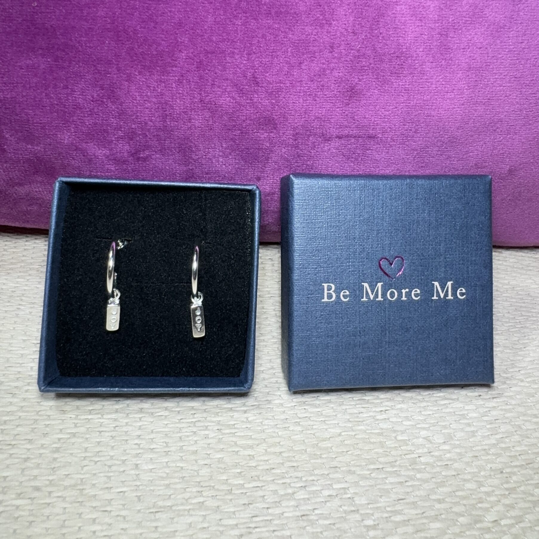 Little pieces of 'Joy' dangles - small hoops - Image 6