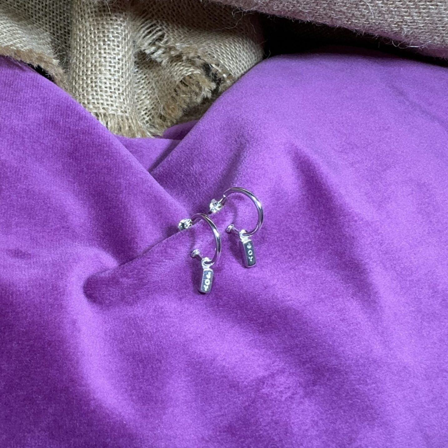 Little pieces of 'Joy' dangles - small hoops - Image 5